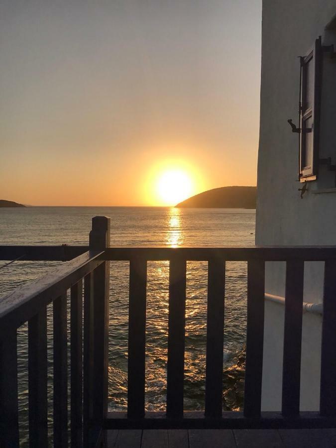 Amorgis Seaside Villa Aegiali Eksteriør bilde